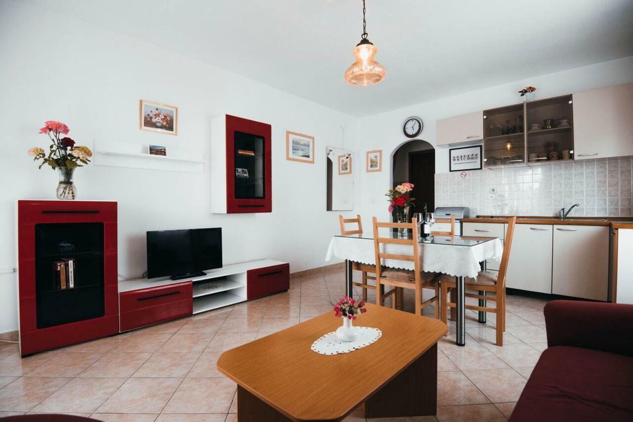 Apartmani Tamaris Vodice Eksteriør billede