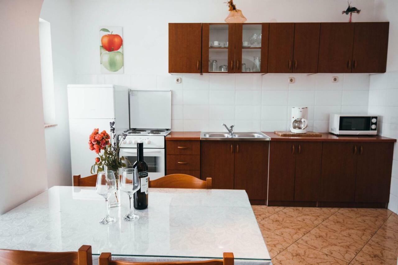 Apartmani Tamaris Vodice Eksteriør billede