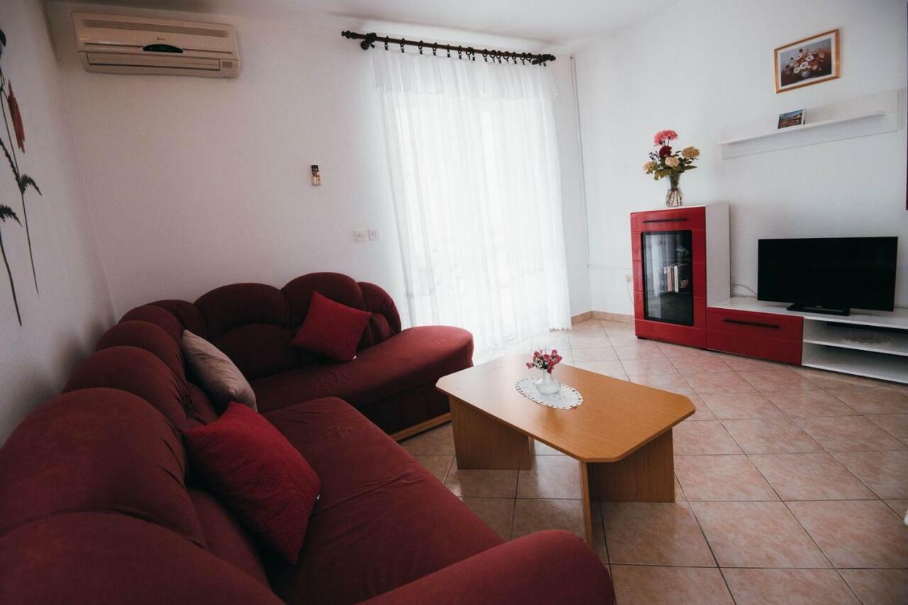 Apartmani Tamaris Vodice Eksteriør billede