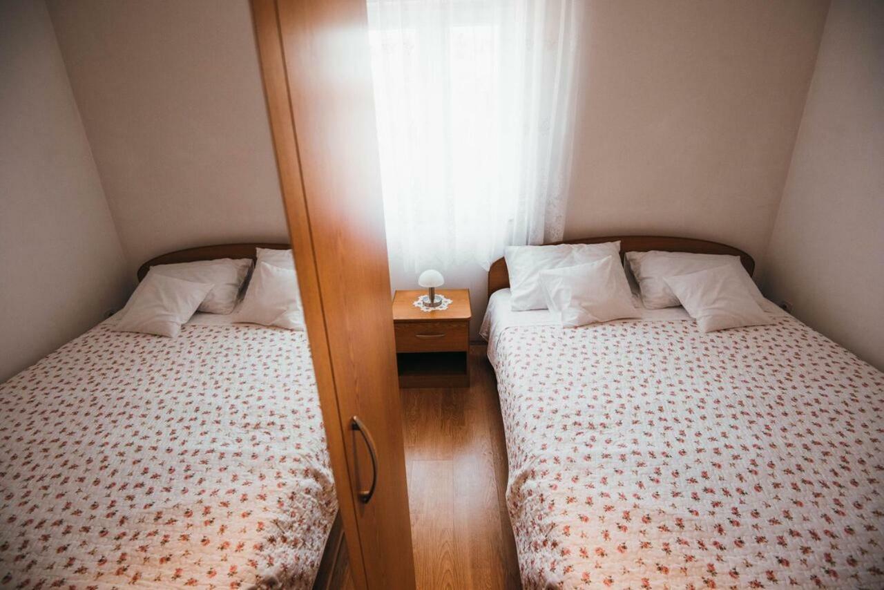 Apartmani Tamaris Vodice Eksteriør billede