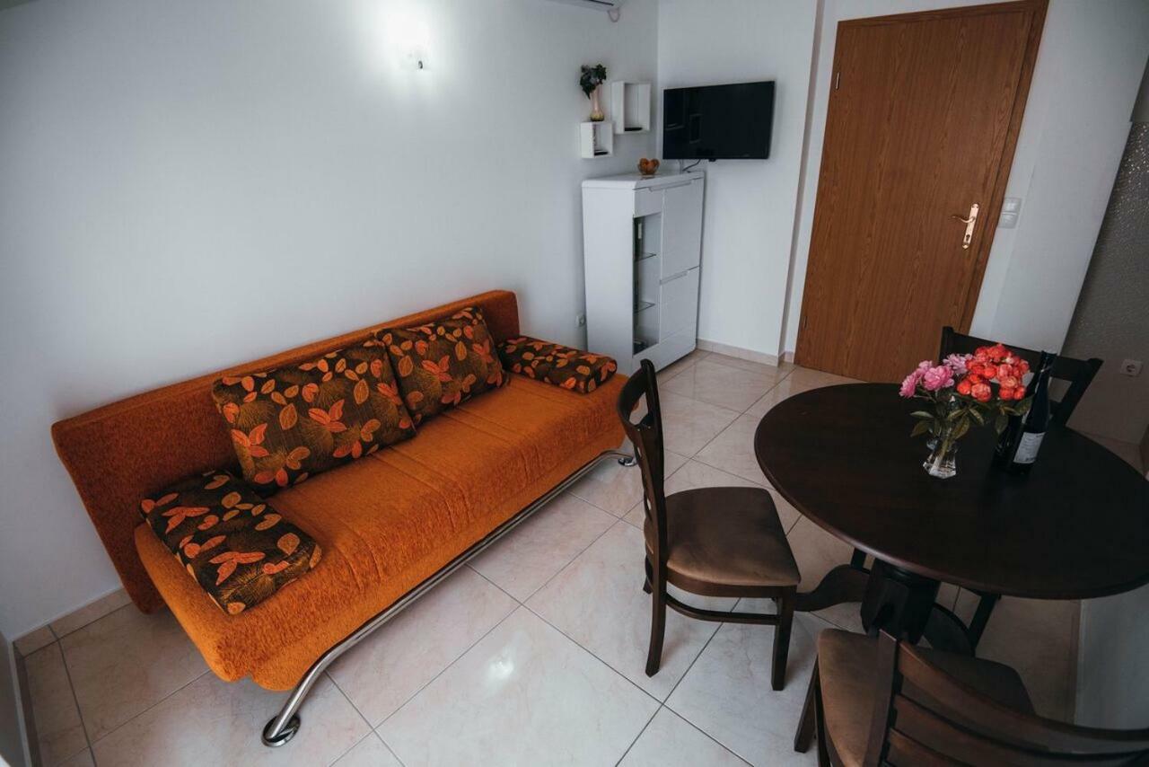 Apartmani Tamaris Vodice Eksteriør billede