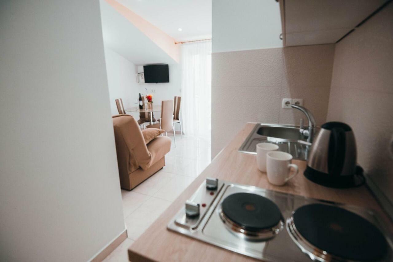 Apartmani Tamaris Vodice Eksteriør billede